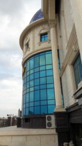 Подробнее о статье Криволинейное остекление фасадов